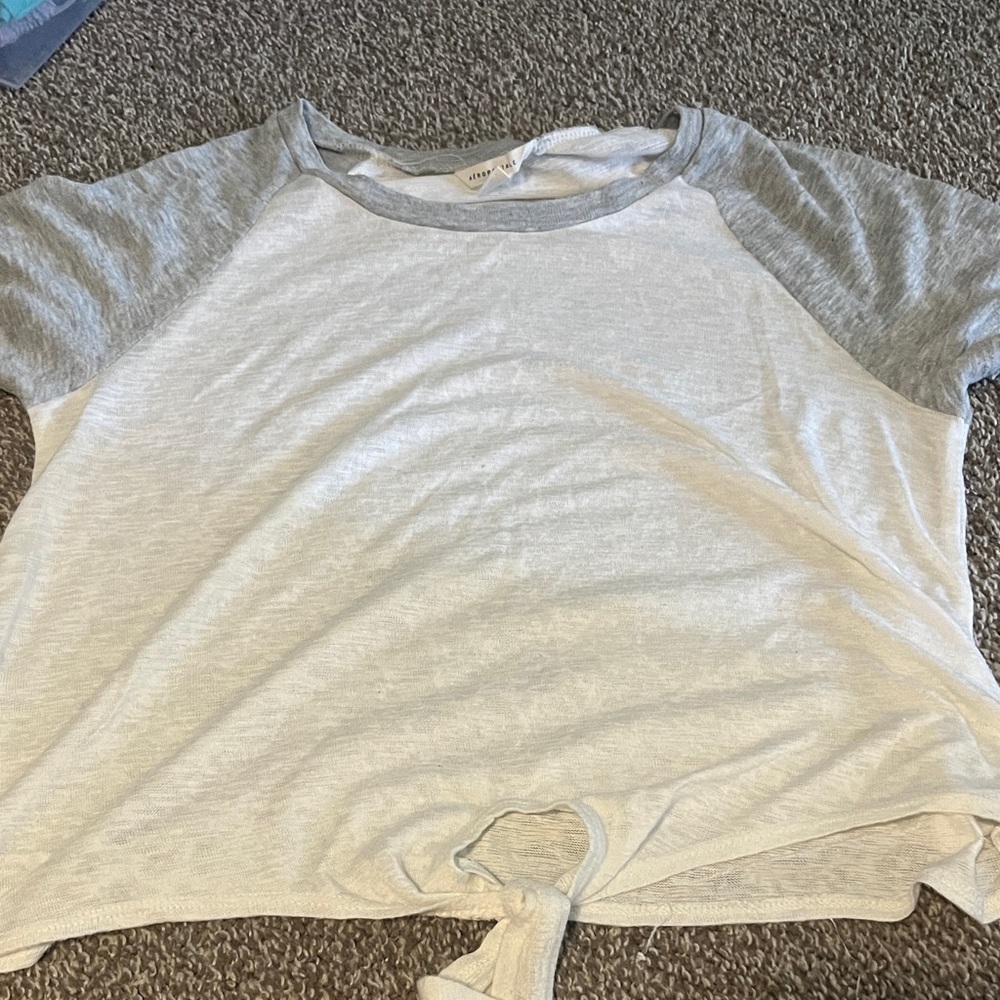 Aeropostale White and Gray Raglan Tie-Front Top